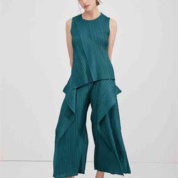 Summer Miyake Pleated shirt T-shirt vest casual wide-leg pants irregular Korean fashion racksuit women two piece set TP5186 210721