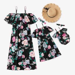 Summer Mosaic Mommy and Me Floral Off Shoulder Highwaist Dresses Romper Matching Outfits 210528