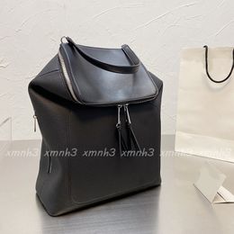 Designer Cowhide Backpack Fashion Men's Backpacks High-quality Large-capacity Travel Black Bag Unisex