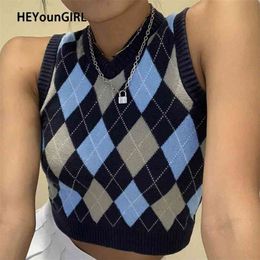 HEYounGIRL V Neck Vintage Argyle Sweater Vest Women Black Sleeveless Plaid Knitted Crop Sweaters Casual Autumn Preppy Style 210915