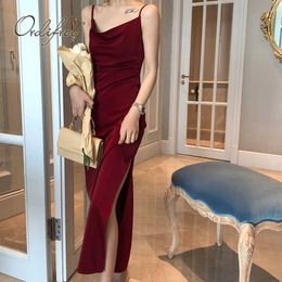 Ordifree 2021 Summer Vintage Women Satin Slip Dress Spaghetti Strap Side Slit Black Burgundy Silk Sexy Long Party Dress Y0603