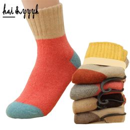 10Pcs = 5Pars / Lot Winter Women's Socks Splicing Thickening Warm Rabbit Wool Socks Ladies Terry Sock ym012 210720