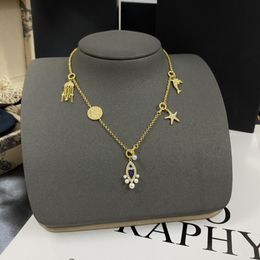 Pendant Necklaces Ocean Fish Star Tassel Necklace Multi Design Dolphin Summer Beach Party Women Jewelry Zk35