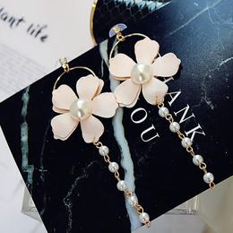 Elegant Imitation Pearl Decoration Big Flower Gold Colour Metal Long Chain Drop Earrings Luxury Women Dangle Gift & Chandelier