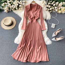 SINGREINY Women Korean pleated Dress Vintage V Neck Long Sleeve Vacation A Line Dress Autumn Solid Casual Office Lady Dress 210419