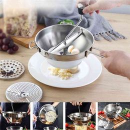 2-Quart Pumpkin Potato Masher with Three Interchangeable Discs for Making Fluffy Potato Mash Fruit Jam Baby Food Kitchen Gadgets 210406