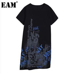 [EAM] Women Blue Big Size Casual Printed Dress Round Neck Short Sleeve Loose Fit Fashion Spring Summer 1DD8546 21512