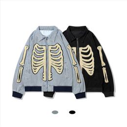 Autumn and winter American fashion brand jacket skull sticker thickened men's Denim coat a2908