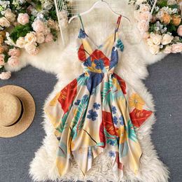 Summer Women Beach Style Sexy Floral Spaghetti Dress Ladies V-neck Asymmetrical Sleeveless Chiffon Short 210430