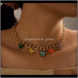 Chokers & Pendants Drop Delivery 2021 Colorful Butterfly Choker Necklaces For Women Bohemian Acrylic Punk Guba Clavicle Chain Party Charm Jew