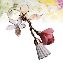 Crystal Five-leaf Flower Car Keychain Cloth Flower Car Key Ring Tassel Leaves Key Chain Female Bags Pendant Accessories ) G1019