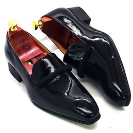 Size 7-13 Mens Dress Shoes Black Patent Leather Men Loafers With String Pointed Toe Party Wedding Formal Luxury 210906