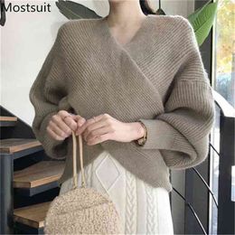 Criss-cross V-neck Knitted Sweater Pullover Women Autumn Winter Batwing Sleeve Elegant Fashion Ladies Tops Jumpers Femme 210513