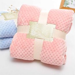 Super Soft Solid Colour Kids Blanket Pink Blue Fuzzy 3D Plaid Baby Sofa Throw Pet Bed Spread 211105