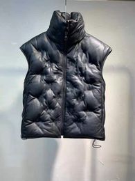 LVity Autumn 21FW LVSE 및 최고 품질의 겨울 조끼 재킷 따뜻한 남자 Gilet 민소매 여성 패션 코트 다운 재킷 아웃복