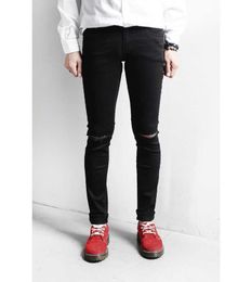 Jeans men's slim little feet Korean version versatile pure black show thin hole nine point small trouser legs social hairstylist X0621