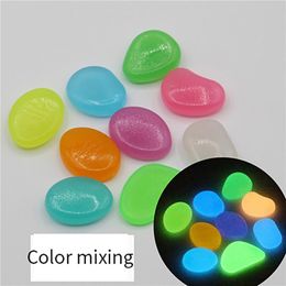 Garden Decorations Pebbles Luminous Stone Glow In The Dark Sidewalk Footpath Lawn Courtyard Decoration Exquisite Safe Round Smooth