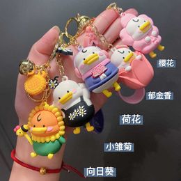 Fashion Cartoon Duck Keychain Creative Flowers Duck Anime Keychain Woman Girl Bag Keychain Charms Cute Key Chain Accessories G1019