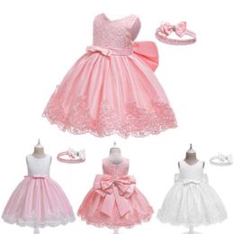 Free Ship New Baby Dress Lace Flower Christening Gown Baptism Clothes Newborn Kids Girls Birthday Princess Infant Party Costume Q0716