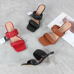 Women's fashion sandals 2021 European and American summer new hand woven square head high-heeled sandals casual versatile 36-41 Y0721