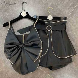 Summer Products Black Solid Sexy V-neck Diamond Bow Ladies Sling With Belt High Waist Shorts Two-piece Set 210525