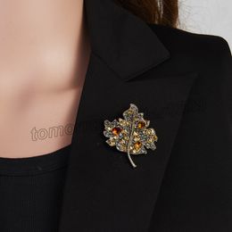 Vintage Crystal Rhinestone Leaf Flower Brooch Pins for Women Men Trendy Elegant Wedding Jewellery Corsage Dress Coat Accessories