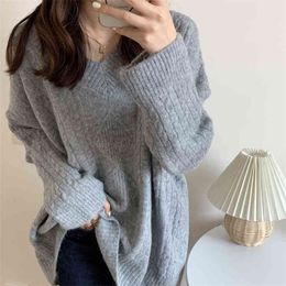 High Quality Cashmere Knitted Women Sweater Autumn Winter Casual Pullover Knitwear V Neck Tops Loose Geometric Pull 210514