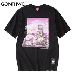 Oversized Tees Shirts Hip Hop Casual Astronaut TV Print Short Sleeve Cotton T-Shirts Fashion Streetwear Harajuku Tops 210602