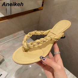 PU Summer Thong Thin Heel Flip Flops Slippers Women's Shoes Fashion Slides Ladies Pleated Shallow Concise Mixed Colours 210507