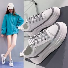 Women's White Outdoor Shoes Spring Fall Trainers Sports Sneakers Breathable and lightweight Mens Womens