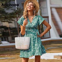 Retro Floral Print Summer Wrap Women V Neck Bohemian Mini Dresses A Line Short Sleeve Holiday Beach Dress 210413