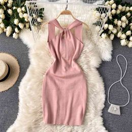 Women Fashion Sexy Ins Twisted Wear Square Neck Sleeveless High Waist Elastic Knitted Package Hip Casual Dress Vestidos S673 210527