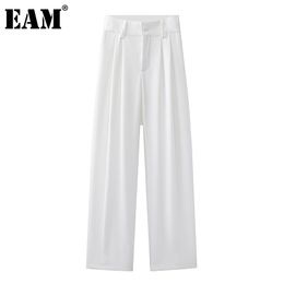 [EAM] High Elastic Waist White Pleated Casual Trousers Loose Fit Straight Pants Women Fashion Spring Autumn 1DD7430 210512