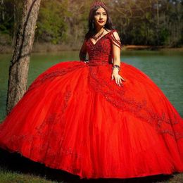 2021 Sexy Dark Red Quinceanera Dresses V Neck Lace Appliqus Crystal Beading Tulle Sweet 16 Sweep Train Plus Size Party Prom Evening Gowns Ball Gown