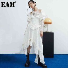 [EAM] Women White Hollow Out Lace Ruffles Dress V-Neck Short Puff Sleeve Loose Fit Fashion Spring Summer 1DD7065 21512