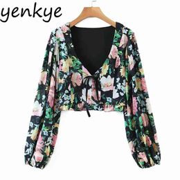 Fashion Women Vintage Floral Print Crop Top Sexy V Neck Long Sleeve Holiday Boho Tops Summer Chiffon Blouse Beach Blusas 210514