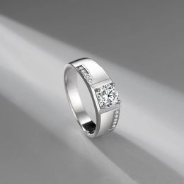 Moissanite Diamond S925 Sterling Silver Platinum Plated Platinum Wedding Engagement Diamond Ring Fashion Simple Jewellery Gift