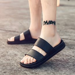 Sell well Men Women Slippers Comfortable Summer Sandals Scuffs black white Sandy beach shoes Flip Flops Lady Gentlemen flip-flops