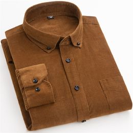 Plus Size 6xl Autumn/winter Warm Quality 100%cotton Corduroy long sleeved button collar smart casual shirts for men comfortable 220215