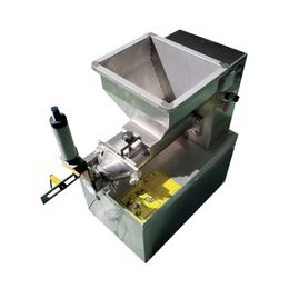 dough cutter machine for dumpling skin panel pizza bean paste stuffing quantitative qneumatic dough divider with 3 molds