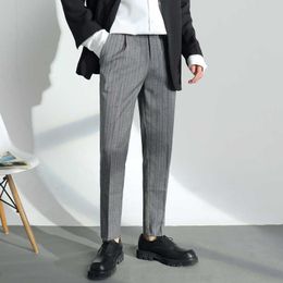 Men's Striped Pants British Casual Business Dress Trousers Korean Style Slim Suit Office Social Trousers Pantalon Homme 210527