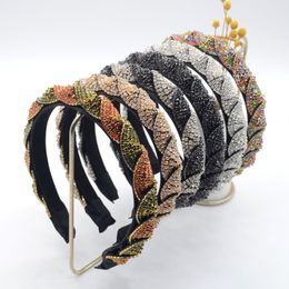 Fashion Baroque Headbands for Women Crystal Wave Shaped Girls Hair Bands Holiday Party Hairs Jewelry Accessories