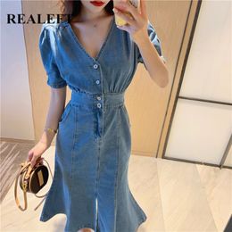 Ruffles Cowboy Mermaid Dress Summer Puff Sleeve Button Jeans Midi V-Neck Front Split Vintage Denim 210428