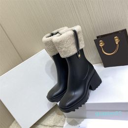 Mode-Klassische Winterfrauen-Designer-Wollstiefel aus Rindsleder mit hohen Absätzen, modische Diamanten, Damenstiefel mit dickem Absatz, am heißesten