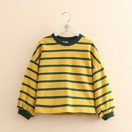 Spring Autumn Casual 3-12 Years 100-150cm Cute Children Cotton Colourful Stripe Loose Big Size Sweatshirt For Kids Baby Girl 210529