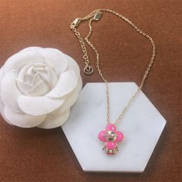 Ladies Pink Floral Letter Pendant Necklace With Box Crystal Bling Exquisite Jewelry Trendy Charm Gift Necklaces Party Diamond Chains