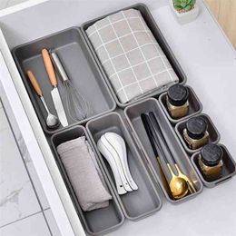 8pcs/set Drawer Storage Box Cosmetic Organiser Kitchen Tableware Jewellery Storage Tray Office Supplies Finishing Box Compartment 210331