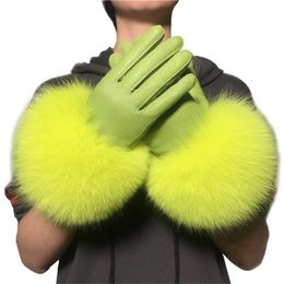 Wholesale Fur Gloves Winter Female Luxury Style Warm Sheepskin Genuine Leather Driving Thickening Mitten 211124