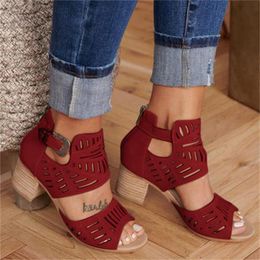 Vintage Hollow Out Sandals Mid Heel Summer Slip-on Buckle Ladies Shoes Artificial Open Toe Casual Wedding Pumps Women Sandalias K78