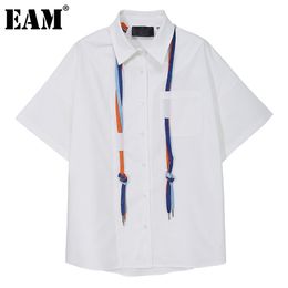 [EAM] Women White Big Size Pocket Asymmetrical Blouse Lapel Short Sleeve Loose Fit Shirt Fashion Spring Summer 1DD7003 21512